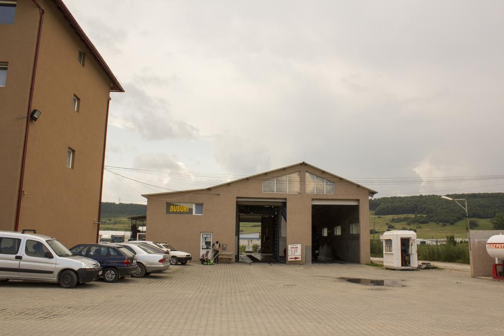 Pensiunea Vidcom Floresti  Exterior photo